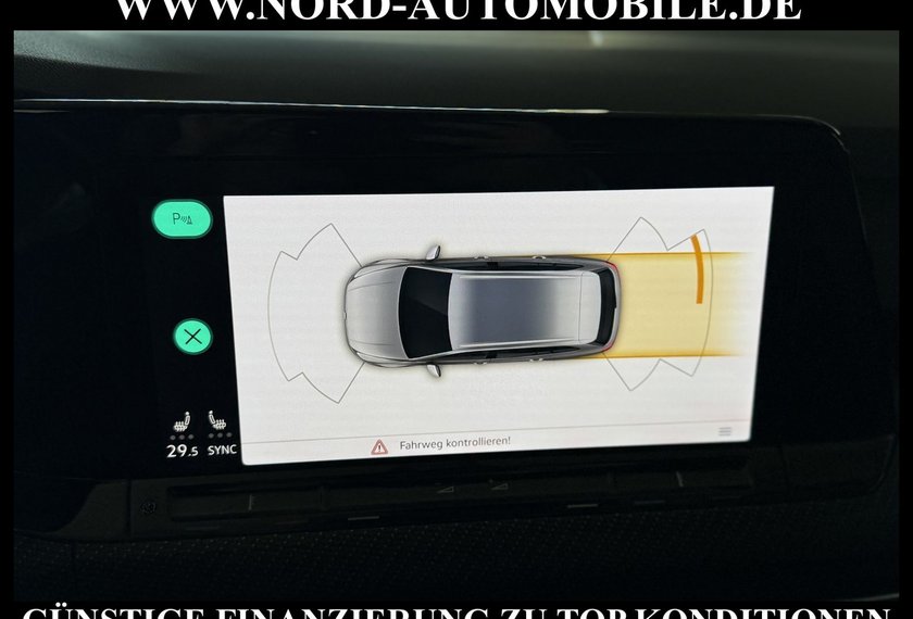 Volkswagen Golf Golf VIII Variant 2.0 TDI DSG R-Line AHK/Dig.Coc