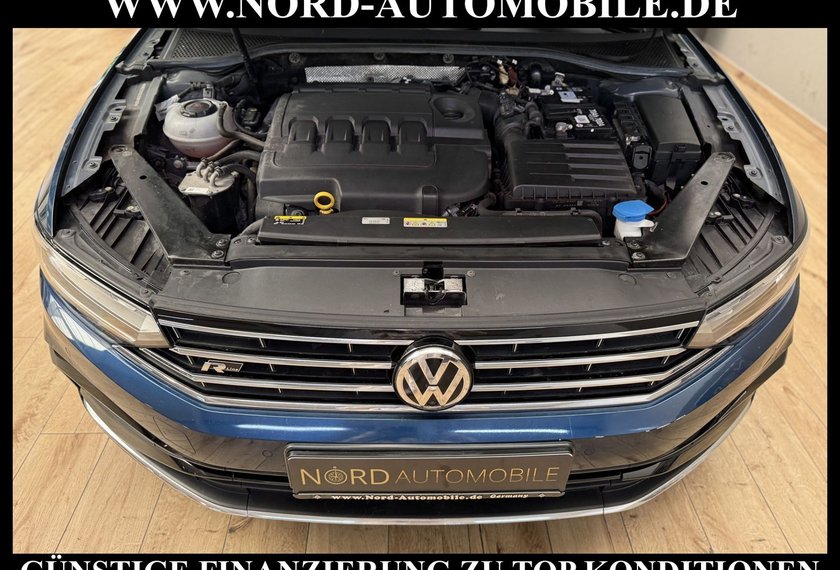 Volkswagen Passat Variant Passat Variant 1.6 TDI DSG R-Line Dig.Cockp/Kame