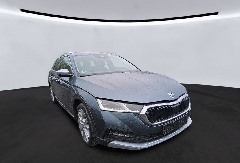 Skoda Octavia Octavia Scout Combi 2.0 TDI DSG AHK/Head-Up/
