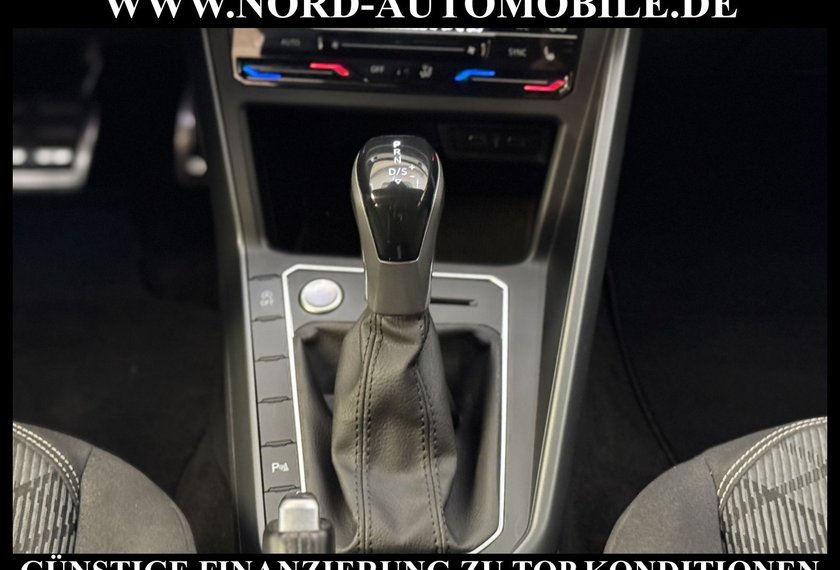 Volkswagen Taigo Taigo R-Line 1.5 TSI DSG Matrix/Dig.Cockpit/Kame