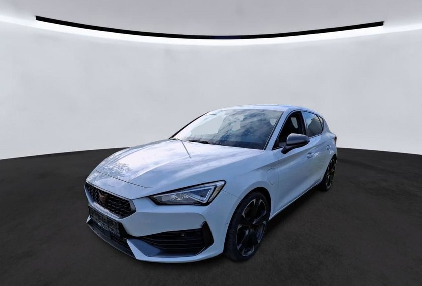 Cupra Leon Leon VZ 1.4 TSI e-HYBRID DSG Kamera/19/Navi VZ e