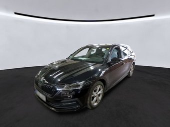 Skoda Octavia Octavia iV Combi Sportline 1.4 TSI DSG Pano/Kame
