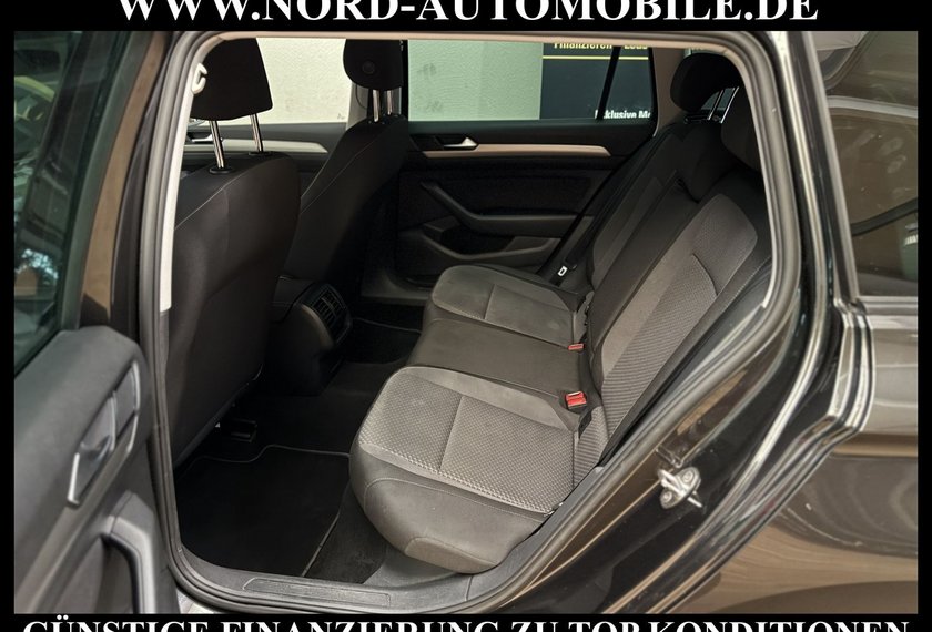Volkswagen Passat Variant Passat Variant Conceptline 2.0 TDI DSG Kamera