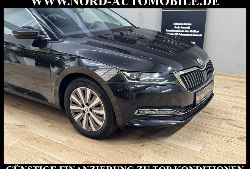 Skoda Superb Superb Combi 2.0 TDI Style DSG Navi/LED/Virt.Coc