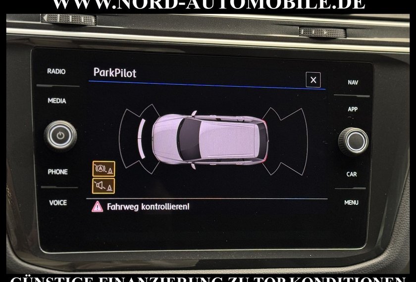 Volkswagen Tiguan Tiguan R-Line 4MOT 2.0 TSI DSG Dig.Cockpit/Navi/