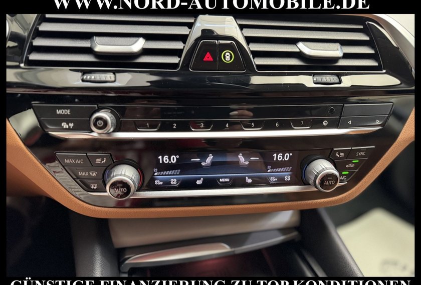 BMW 520 520 d xDrive Touring *AHK*LEDER*LIVECP*LED*SHZ*