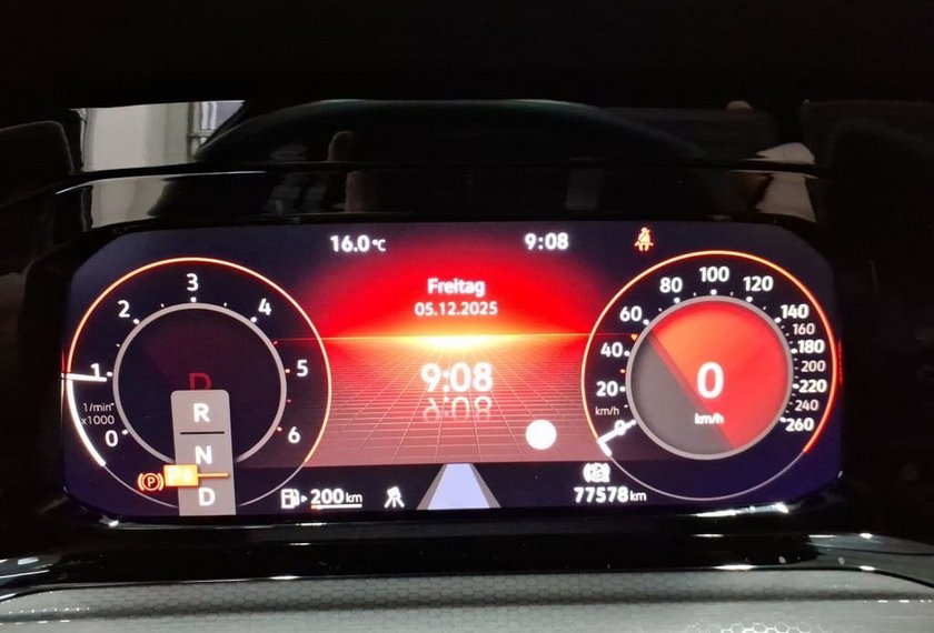 Volkswagen Golf Golf GTD 2.0 TDI DSG Navi/LED/ACC/PDC/17