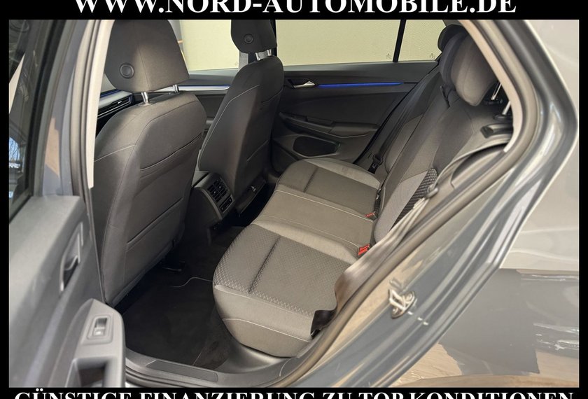 Volkswagen Golf Golf VIII Lim.1.5 TSI Active Matrix/StHz/Navi/