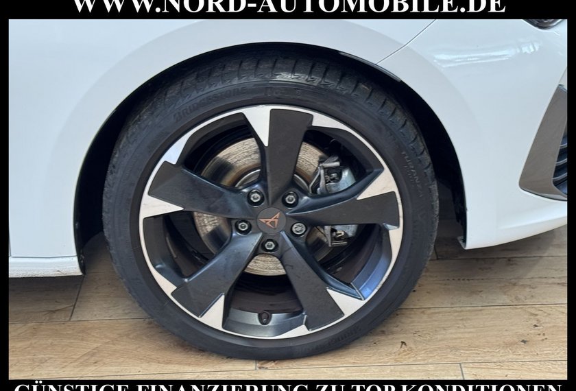 Cupra Leon Leon SP 1.4 TSI e-HYBRID DSG Navi/LED/18/ACC