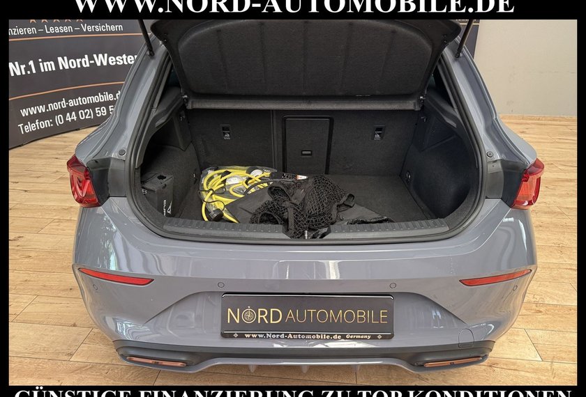 Cupra Leon Leon 1.4 TSI e-HYBRID DSG Pano/Kamera/18/Navi/
