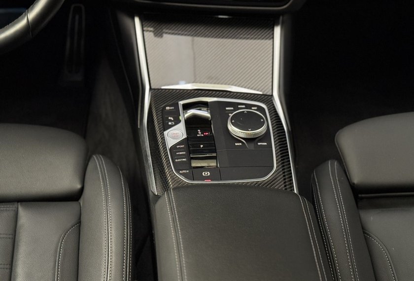 BMW 330 330 e touring M SPORT *AHK*PANO*LEDER*UPE:79