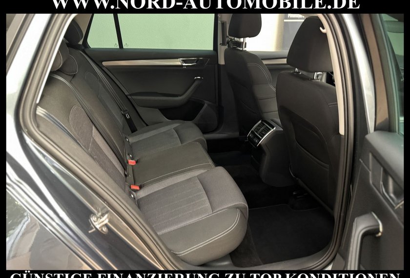 Skoda Superb Superb Combi Style 2.0 TDI DSG Pano/AHK/Kamera