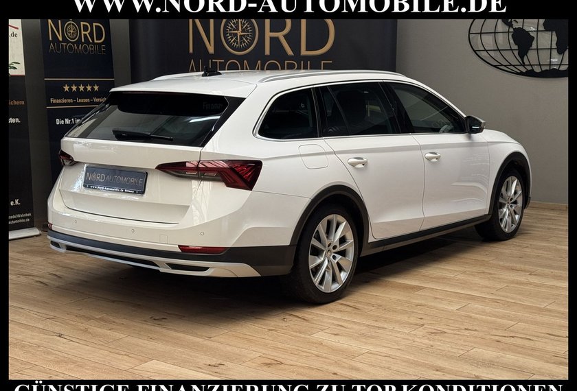 Skoda Octavia Octavia Scout Combi 2.0 TDI DSG AHK/HeadUp/ACC/