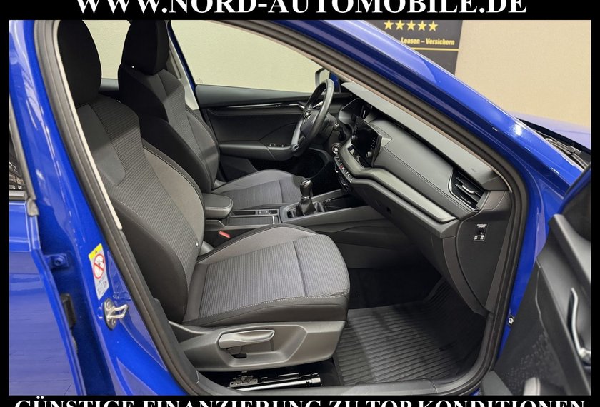 Skoda Octavia Octavia Combi Ambition 2.0 TDI LED/PDC/16''