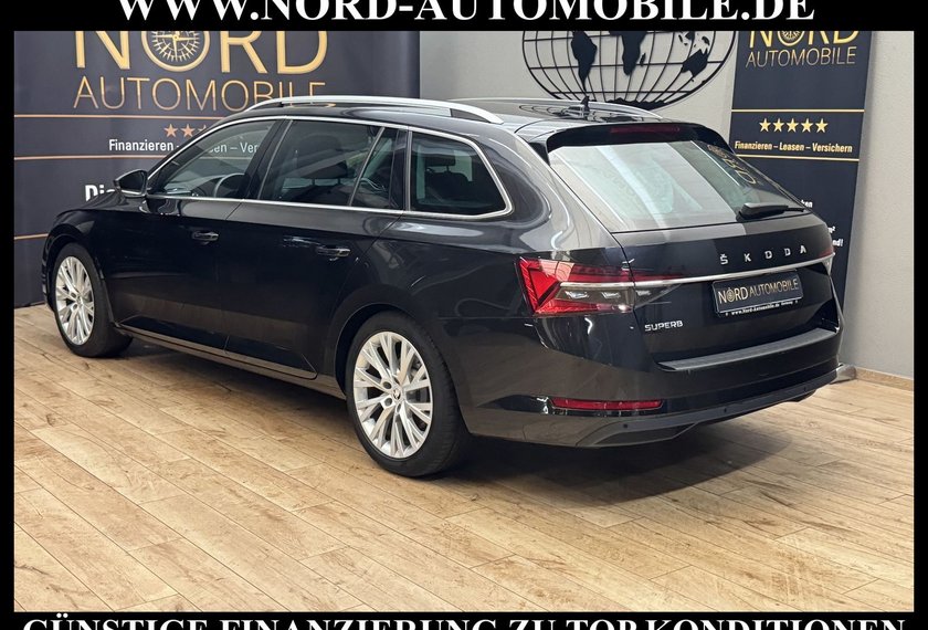 Skoda Superb Superb Combi STYLE TDI DSG*AHK*STHZ*LEDER*UPE62*