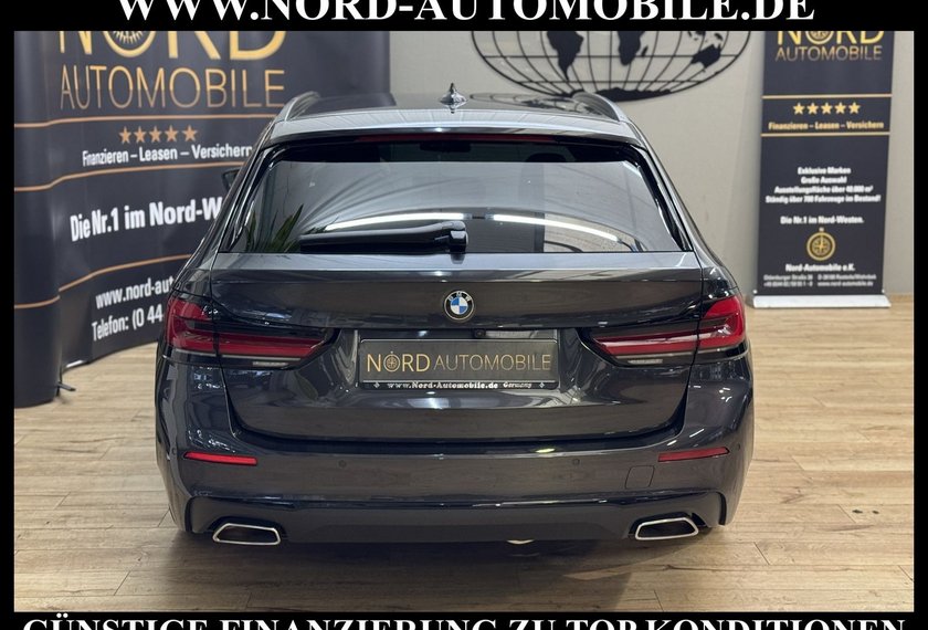 BMW 520 520 d Touring xDrive *LED*AHK*Luft*ParkAss*Leder