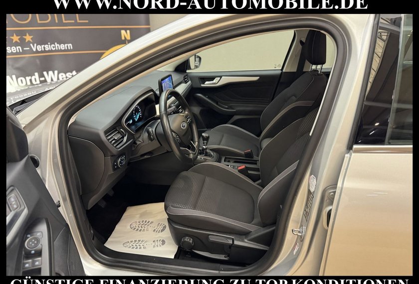 Ford Focus Focus Turnier 1.5 EcoBlue *LED*AHK*KAMERA*NAVI*