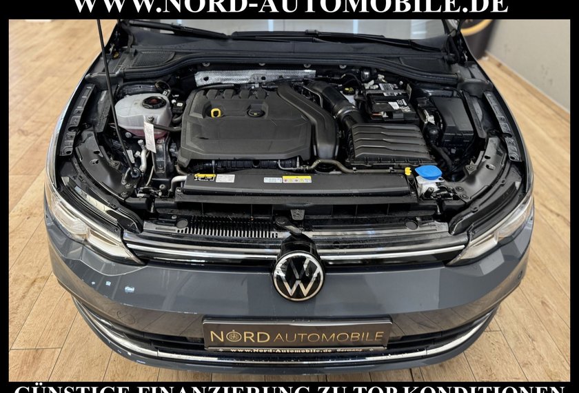 Volkswagen Golf Golf VIII Lim.1.5 TSI Active Matrix/StHz/Navi/