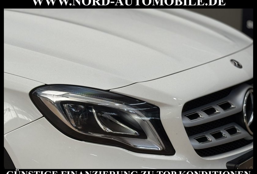 Mercedes-Benz GLA 200 GLA 200 AMG Automatik *LED*Navi*Kamera*19ZOLL