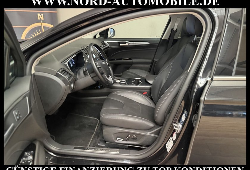 Ford Mondeo Mondeo Lim. 2.0 EB Titanium *LEDER*ACC*PANO*LED*