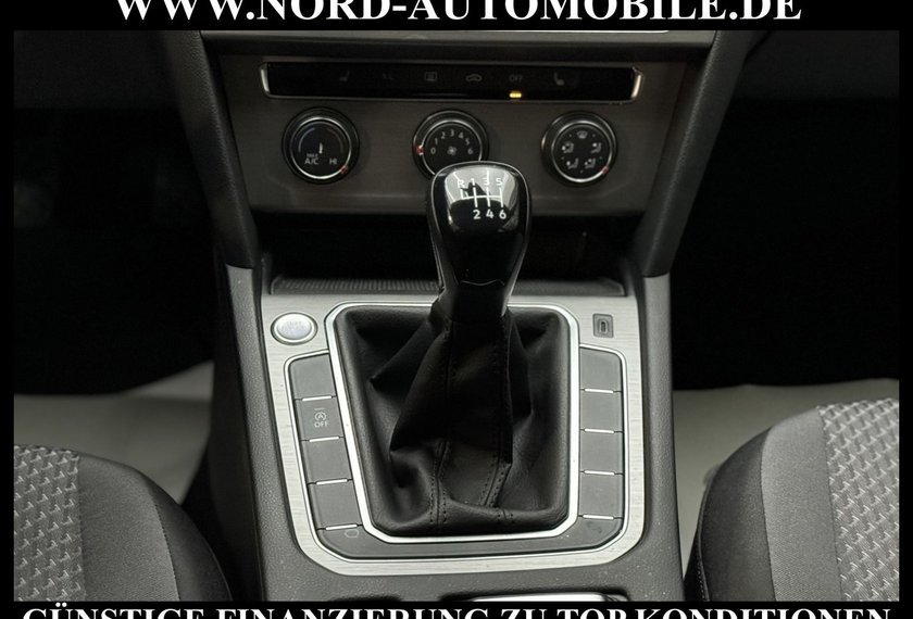 Volkswagen Passat Variant Passat Variant  1.5 TSI Navi*LED*Spurhalte