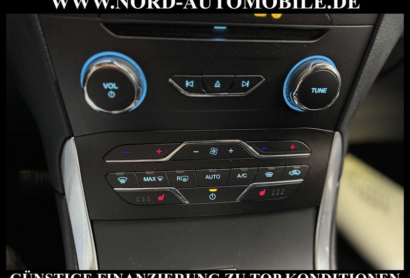 Ford S-Max S-MAX 2.0 EB AWD TITANIUM *190PS*7-SIT*AHK*UPE53