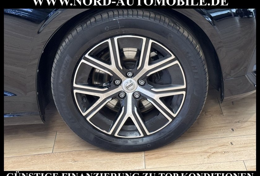 Volvo V60 V60 Kombi B3 B Essential *AHK*STHZ*LED*KAMERA*