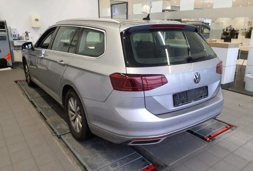 Volkswagen Passat Variant Passat Variant 2.0 TDI Elegance Matrix/AreaView/