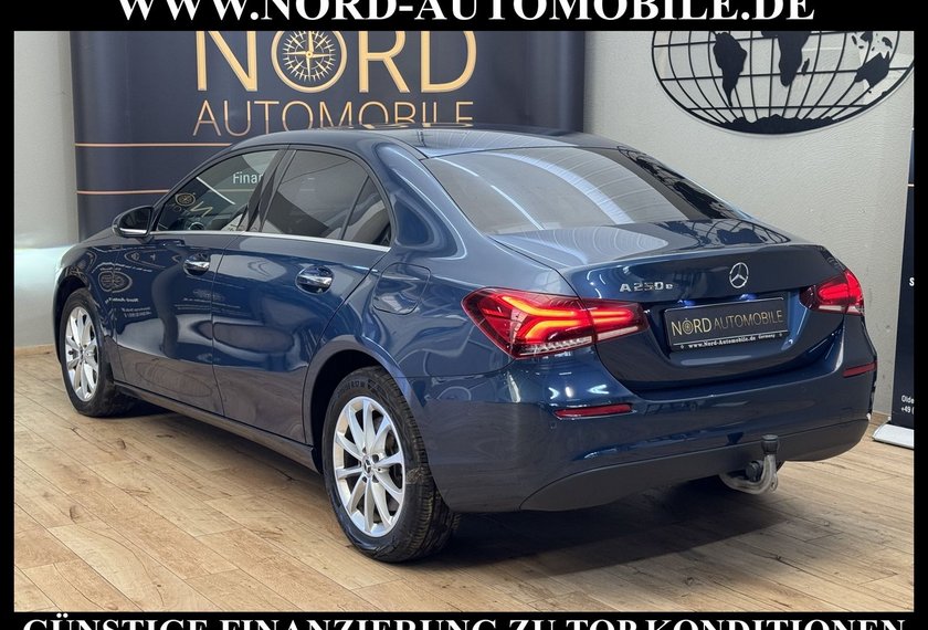 Mercedes-Benz A 250 A 250 e Limousine Style LED*Navi*AHK*Kamera*Spur