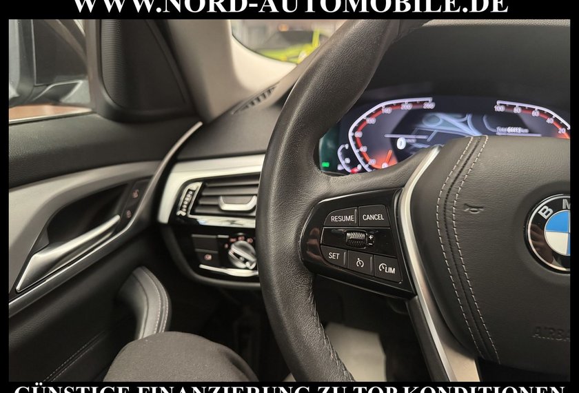 BMW 520 520 i touring AUTOM *18ZOLL*LUFT*LEDER*UPE:66