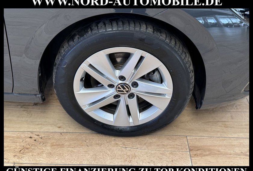 Volkswagen Golf Golf Variant Life 2.0 TDI DSG Navi/LED/ACC/PDC