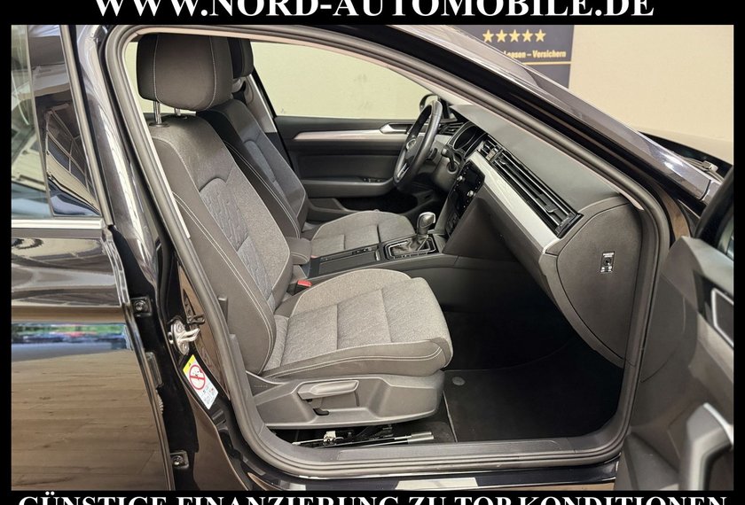 Volkswagen Passat Variant Passat Variant R-Line 2.0 TDI DSG Kamera/Navi/17