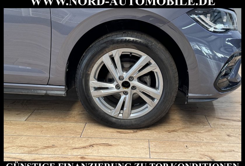 Volkswagen Polo Polo 1.0 TSI R-Line Matrix/Navi/LED/16/ACC