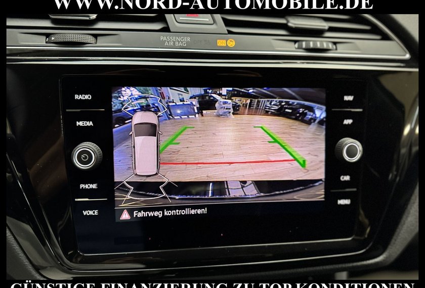 Volkswagen Touran Touran R-Line 2.0 TDI DSG Dig.Cockpit/Kamera/LED