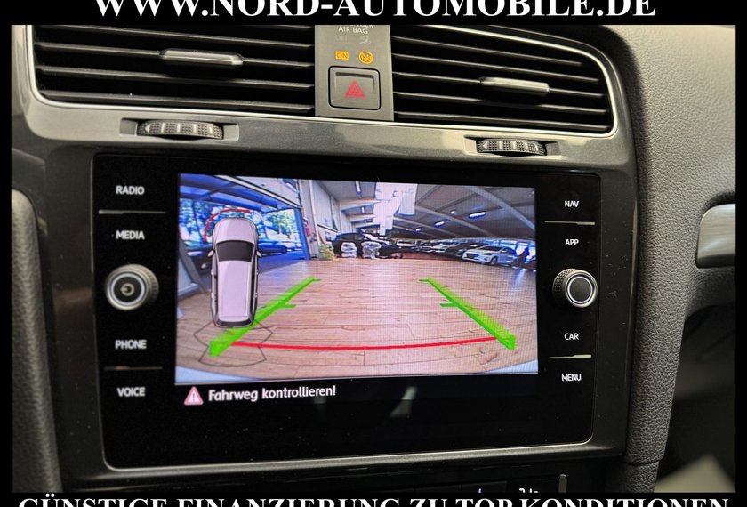 Volkswagen Golf Golf Variant R-Line 2.0 TDI DSG Kamera/ACC/SHZ