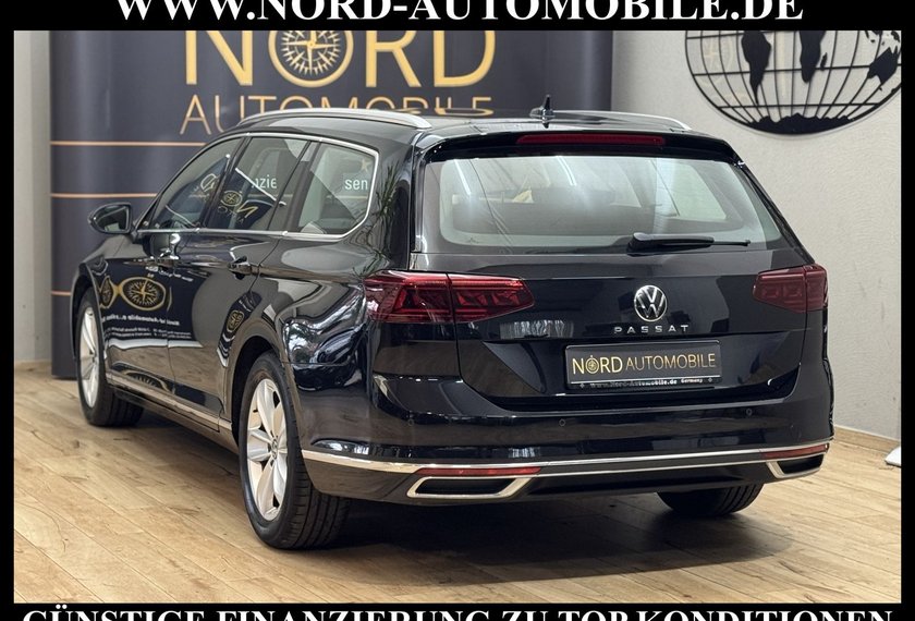 Volkswagen Passat Variant Passat Variant Elegance 2.0 TDI DSG Area View