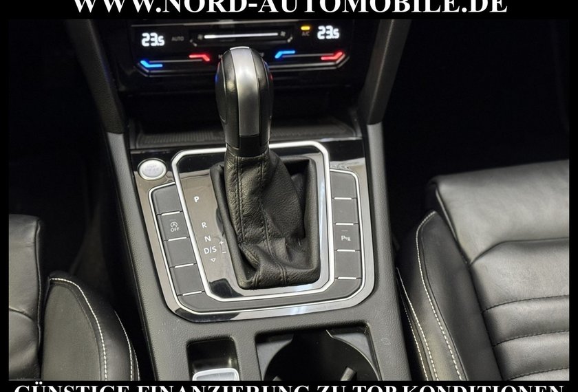 Volkswagen Passat Variant Passat Variant Elegance 2.0 TDI DSG Dig.Cockpit