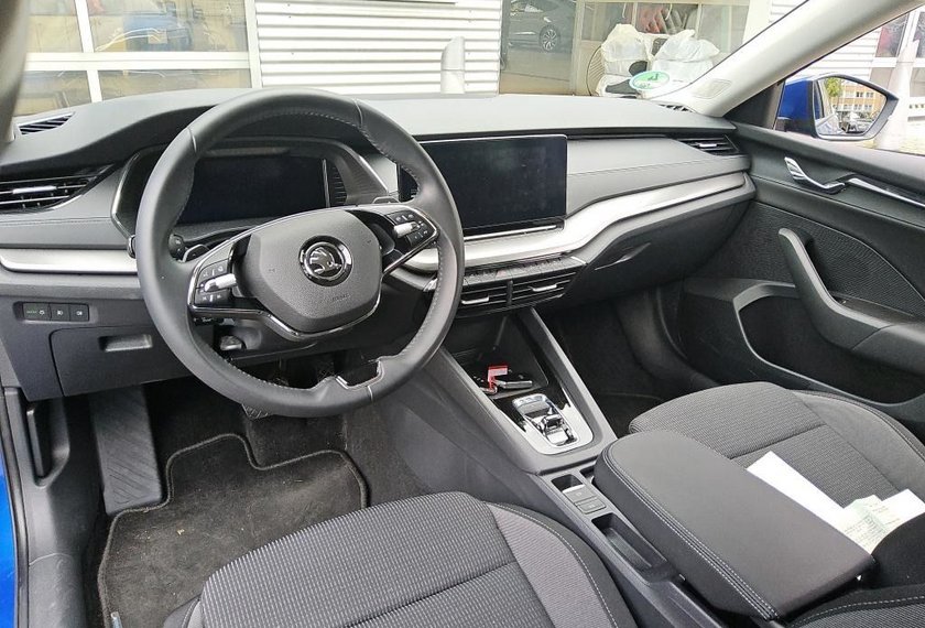Skoda Octavia Octavia Combi 2.0 TDI DSG Ambition DSG Kamera