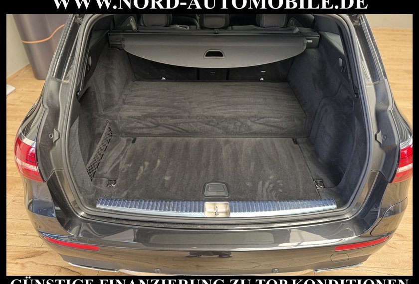 Mercedes-Benz E 300 E 300 de T AMG LINE *PANO*DISTR*AHK*WIDE*UPE:84