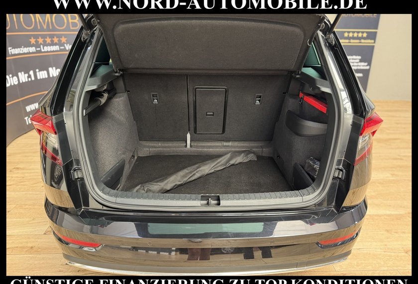 Skoda Karoq Karoq Sportline 2.0 TDI 19/Navi/LED