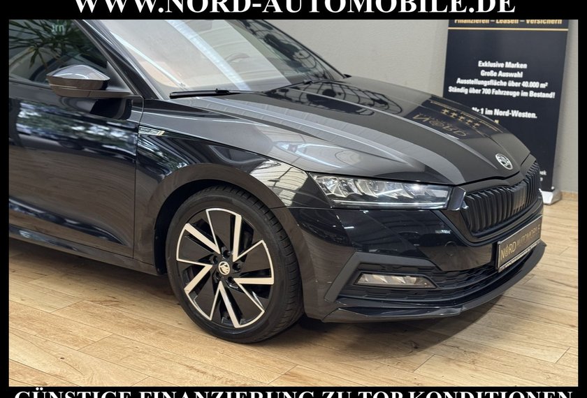 Skoda Octavia Octavia Combi Sportline 2.0 TDI DSG Head-Up/18/