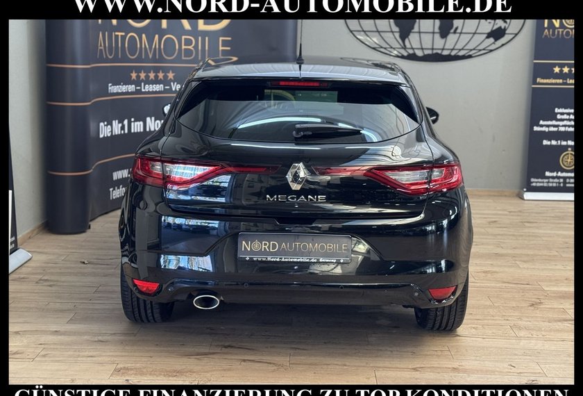 Renault Megane Megane IV Lim. BLUE dCI 115 BOSE EDITION*18ZOLL*