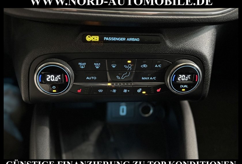 Ford Focus Focus Turnier 2.0 EB Titanium *AHK*ACC*Pano*B&amp;O*