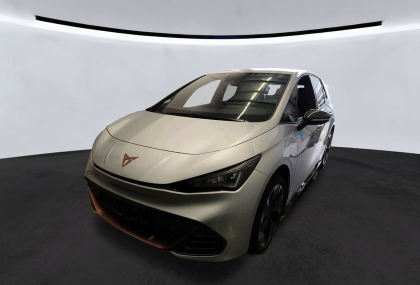 Cupra Born Born 170KW SHZ/LM19/Kamera/ACC/Navi/