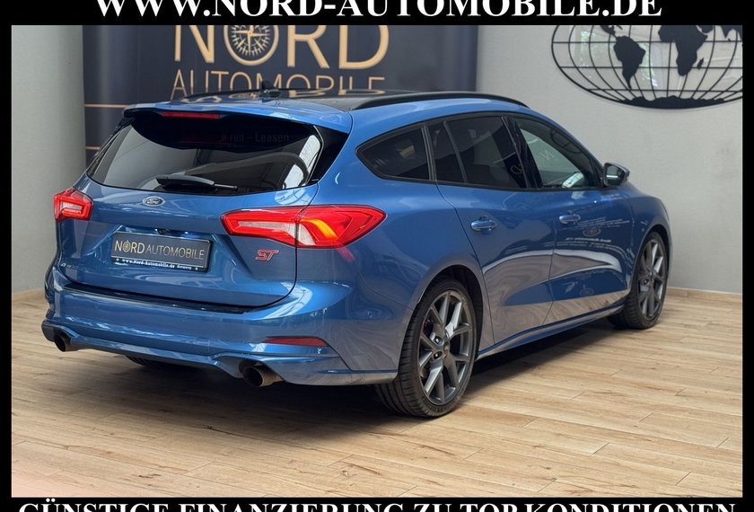 Ford Focus Focus Turnier ST *RECARO*PANO*ACC*280PS*B&amp;O*