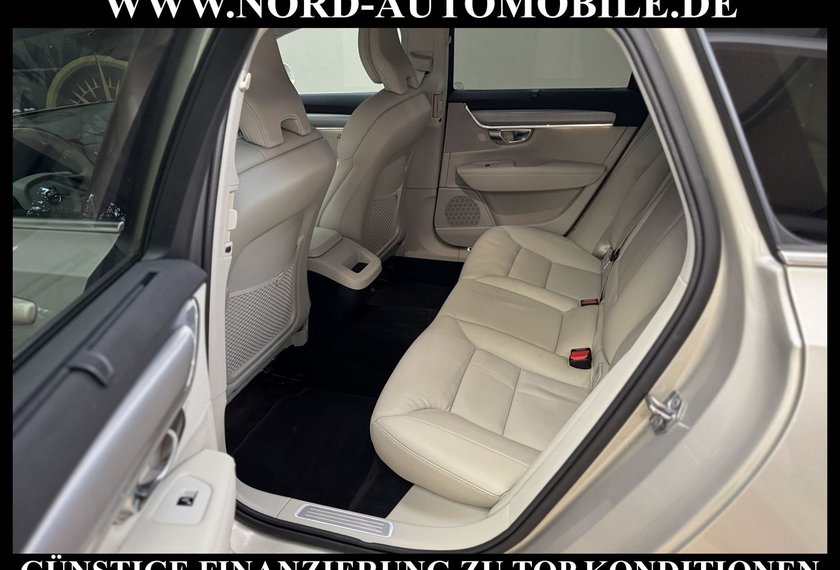 Volvo V90 V90 Kombi D4 Momentum *LED*H&amp;K*BLIS*KAM*LEDER*