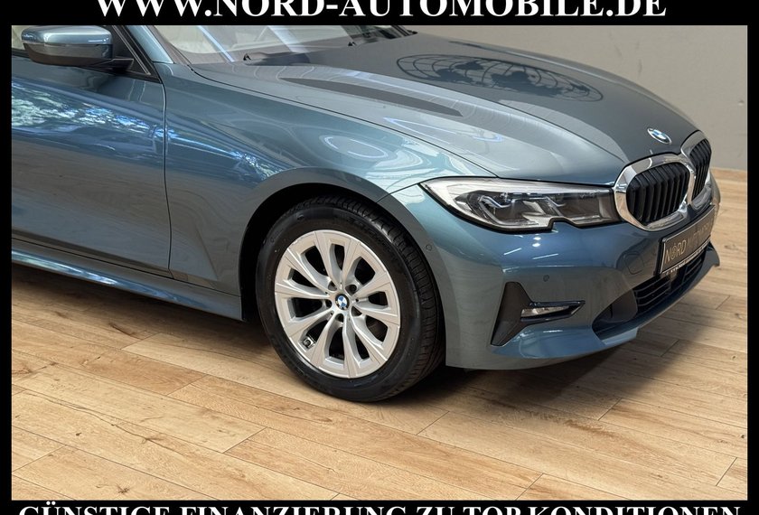 BMW 320 320 d Touring xDrive Advantage *LASER*STHZ*PANO*