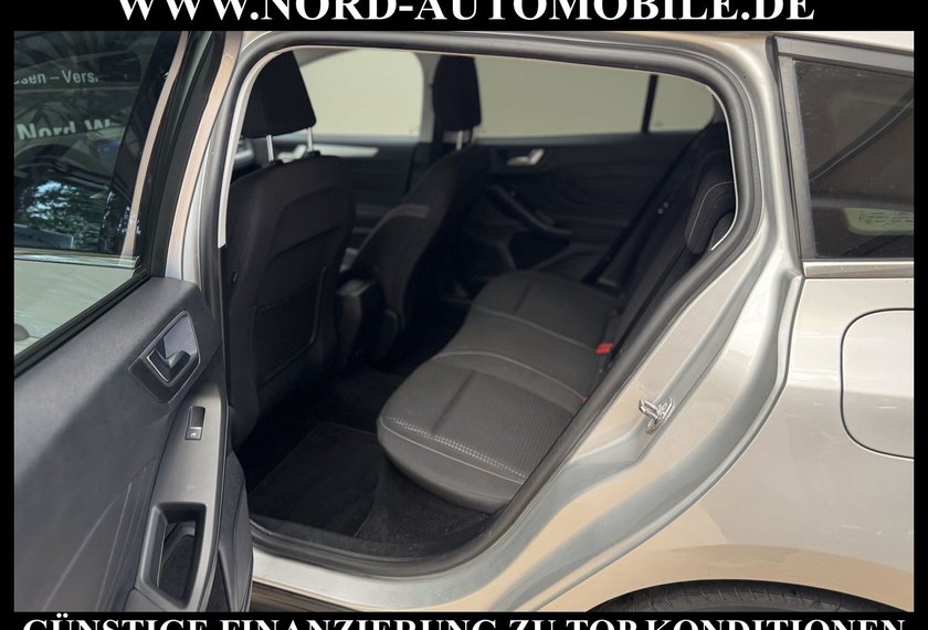 Ford Focus Focus Turnier 1.5 EcoBlue AHK*ACC*LED*KAM*17ZOLL
