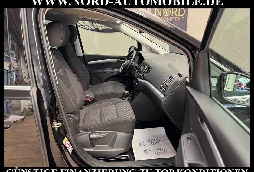 Volkswagen Sharan Sharan Comfortline 2.0 TDI DSG 4Motion*AHK*NAVI*