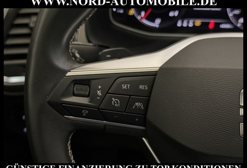 Seat Ateca Ateca Xperience 2.0 TDI DSG Pano/AHK/19/Navi
